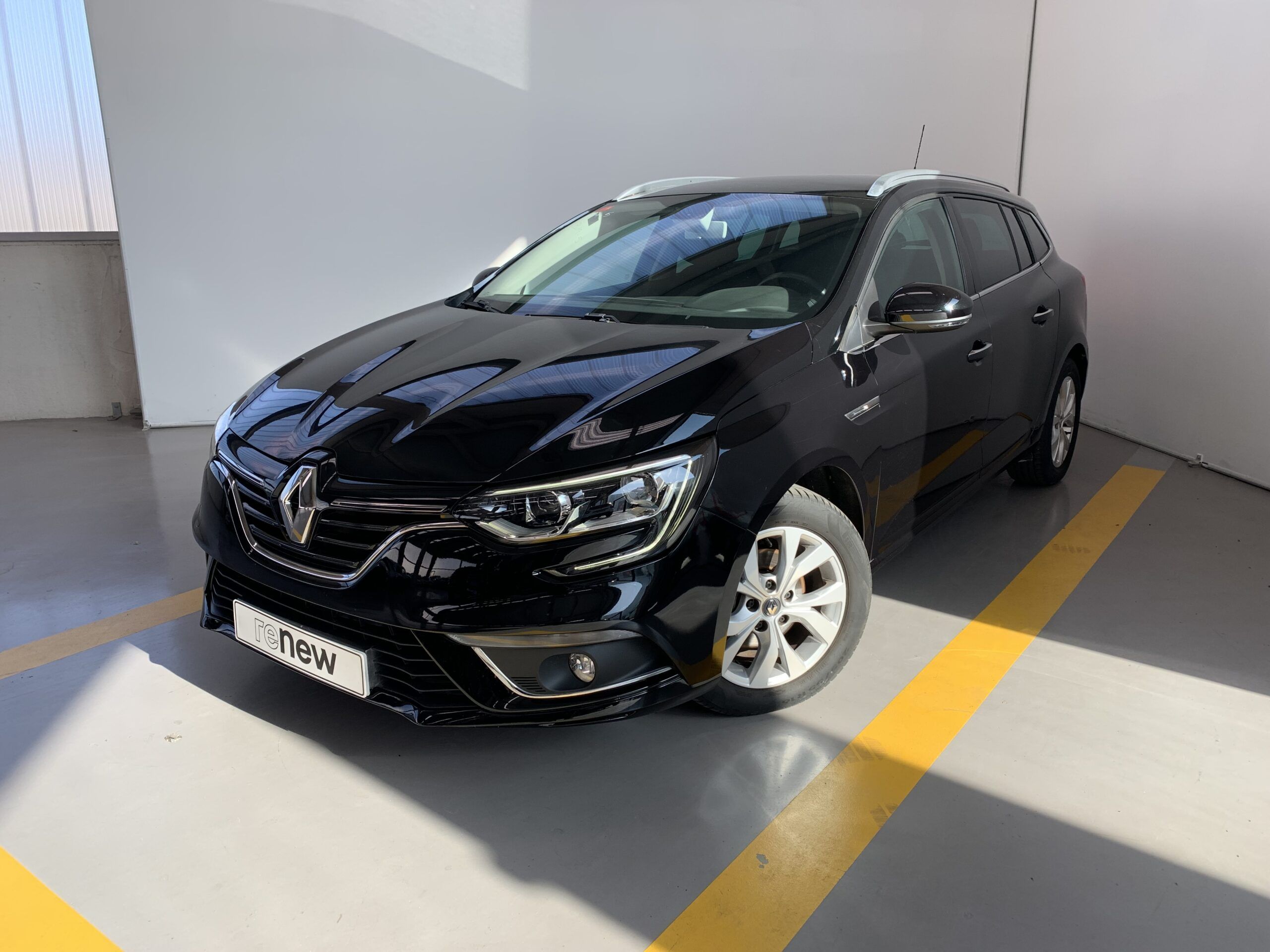 MEGANE SPORT TOURER LIMITED TCE 100CV