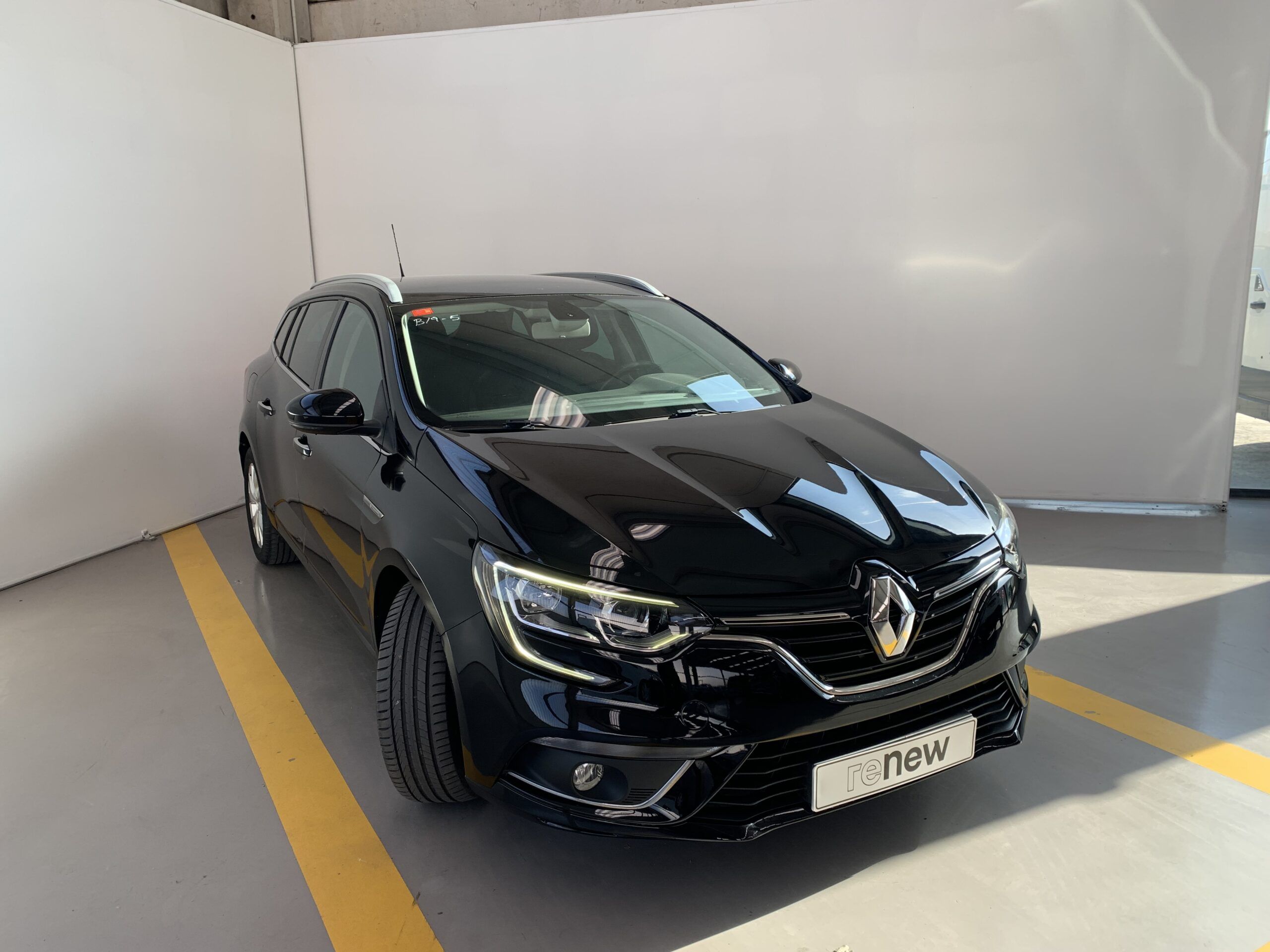 MEGANE SPORT TOURER LIMITED TCE 100CV