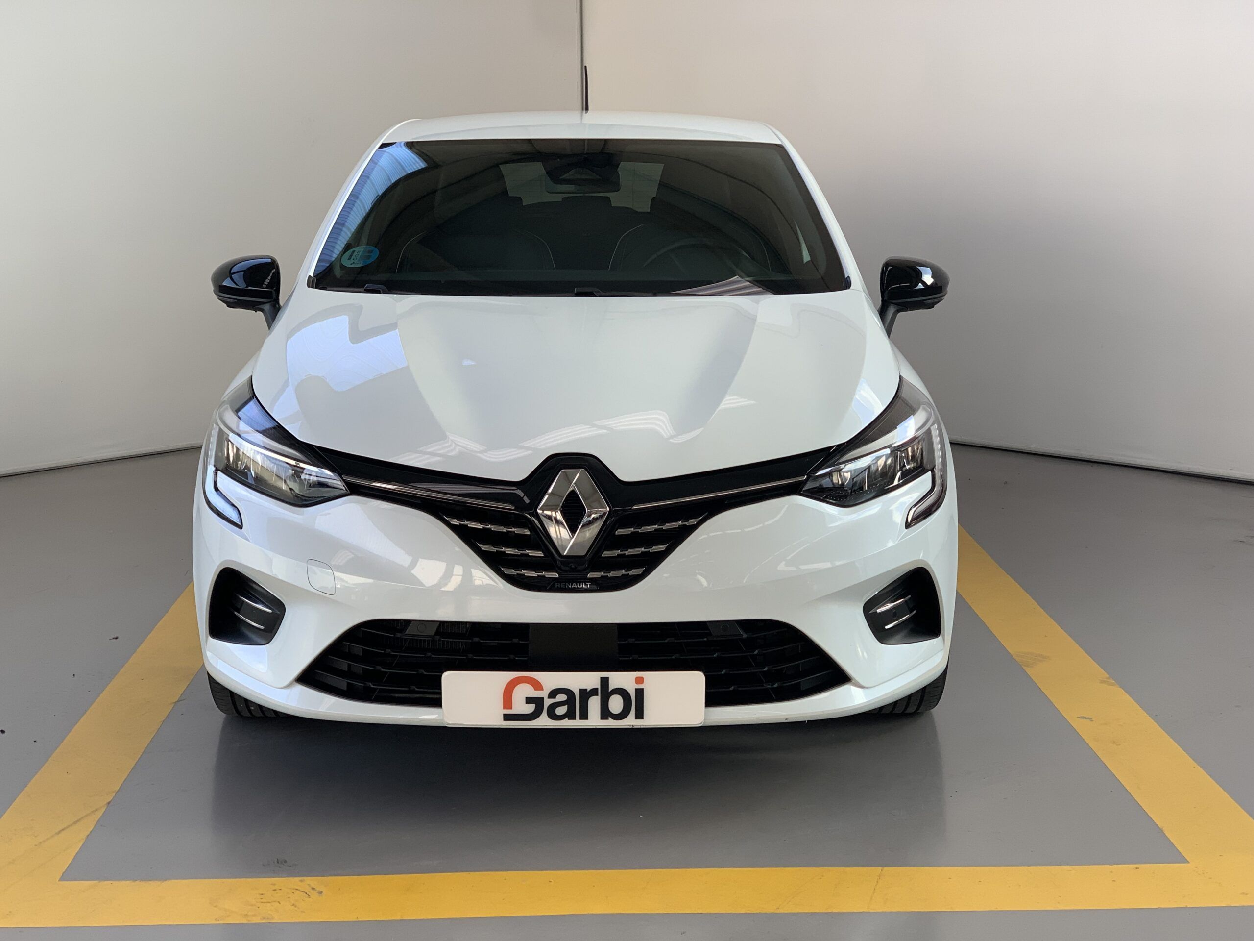 CLIO ZEN TECH 145CV + LLANTAS 17″