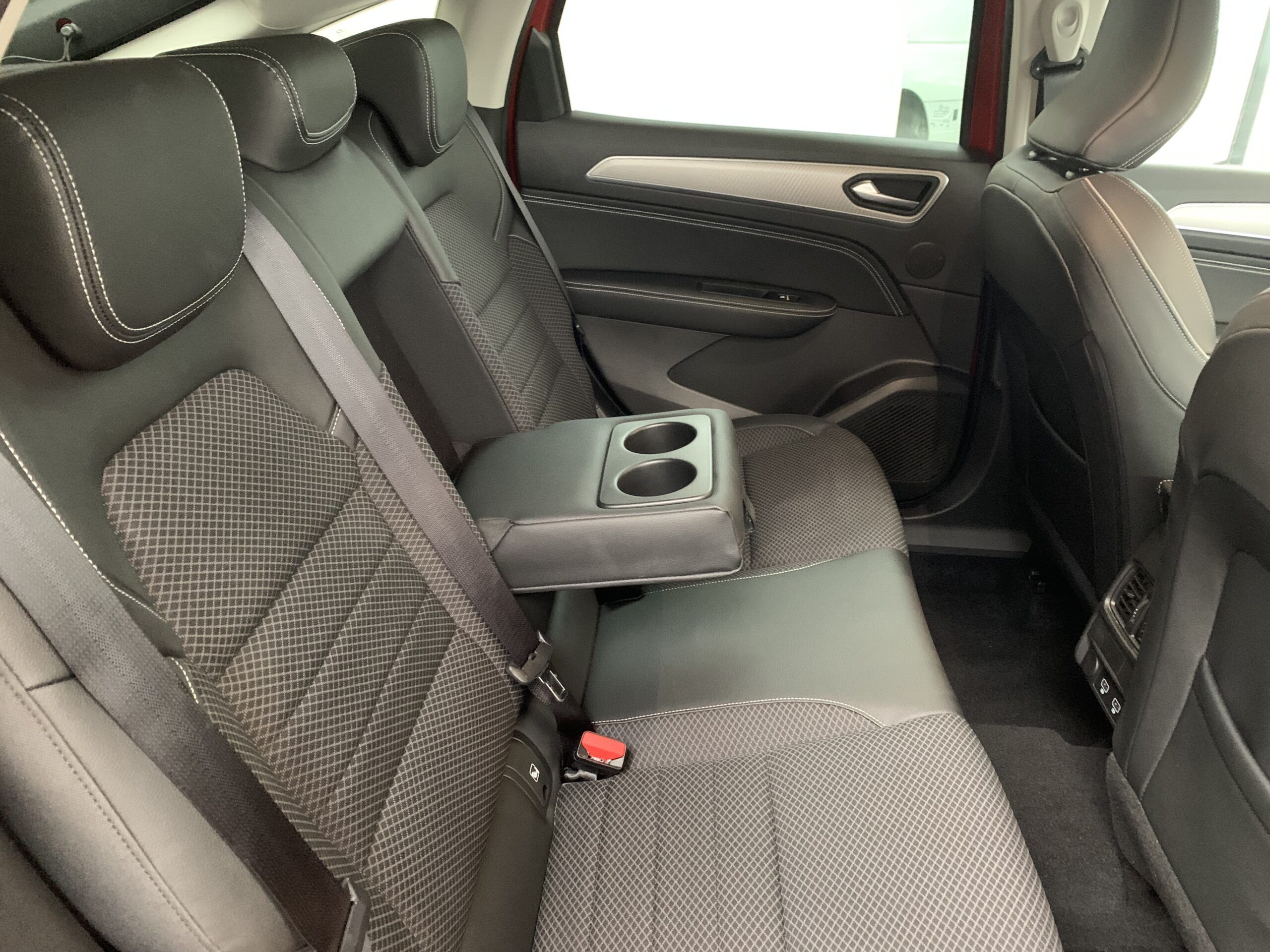 ARKANA TECHNO TCE 140CV MILD HYBRID