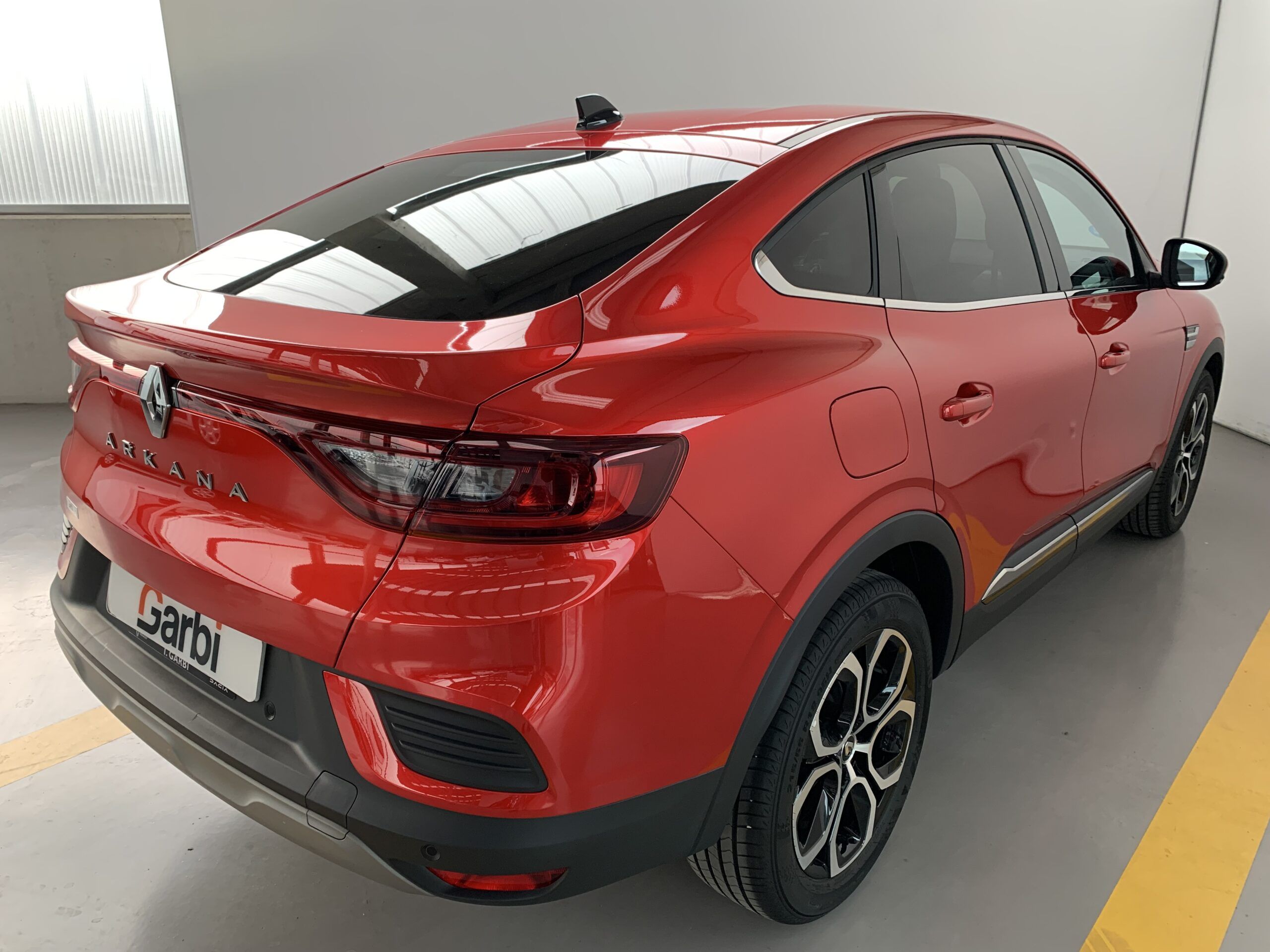 ARKANA TECHNO TCE 140CV MILD HYBRID