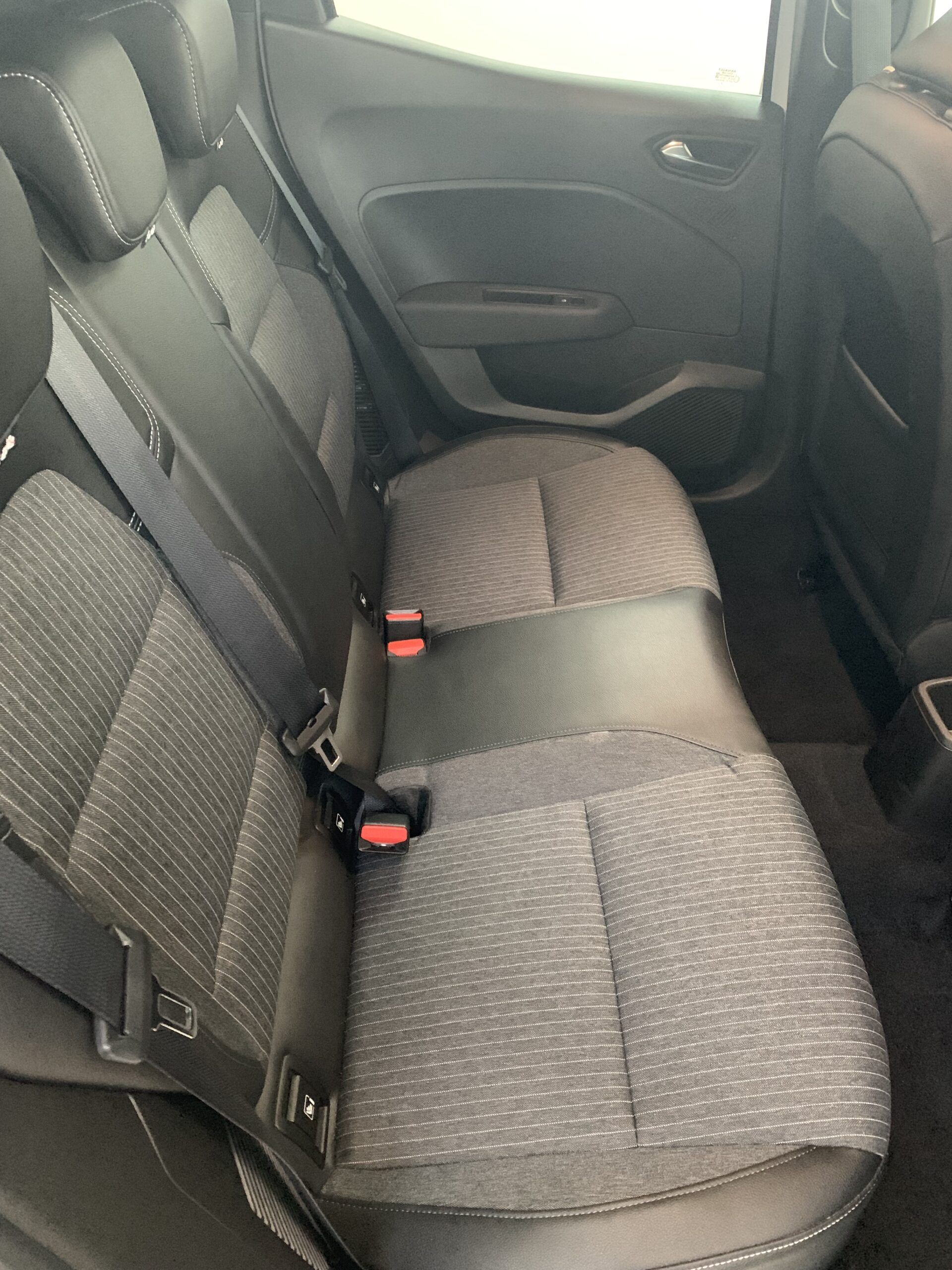 CLIO ZEN TECH 145CV + LLANTAS 17″