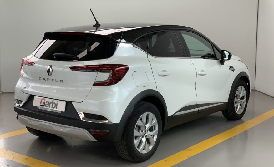 RENAULT CAPTUR ZEN TCE 90CV SIN RUEDA REPUESTO + TECHO NEGRO