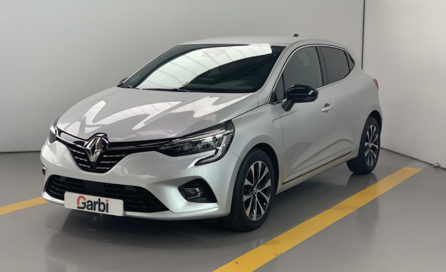 RENAULT CLIO TECHNO TCE 90CV + RUEDA + CAMARA DE VISION TRASERA