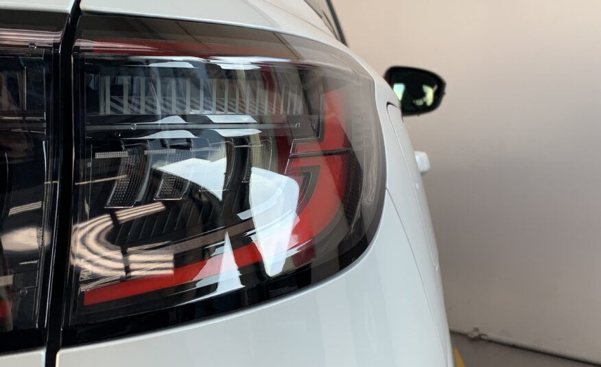 RENAULT AUSTRAL TECHNO ESPIRIT ALPINE E-TECH 200CV + PACK SAFETY + FILA DE ASIENTOS TRASERA DESLIZANTE