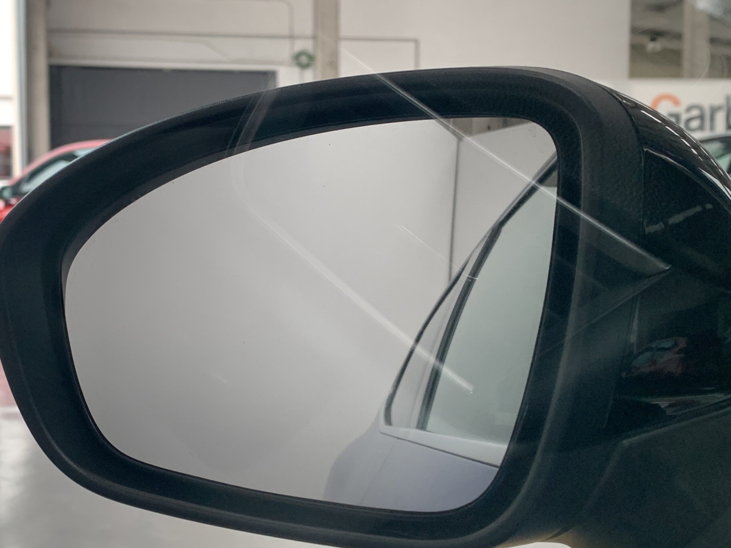 RENAULT CLIO TECHNO TCE 140CV + RUEDA DE REPUESTO + CARGADOR POR INDUCCION + PACK CITY