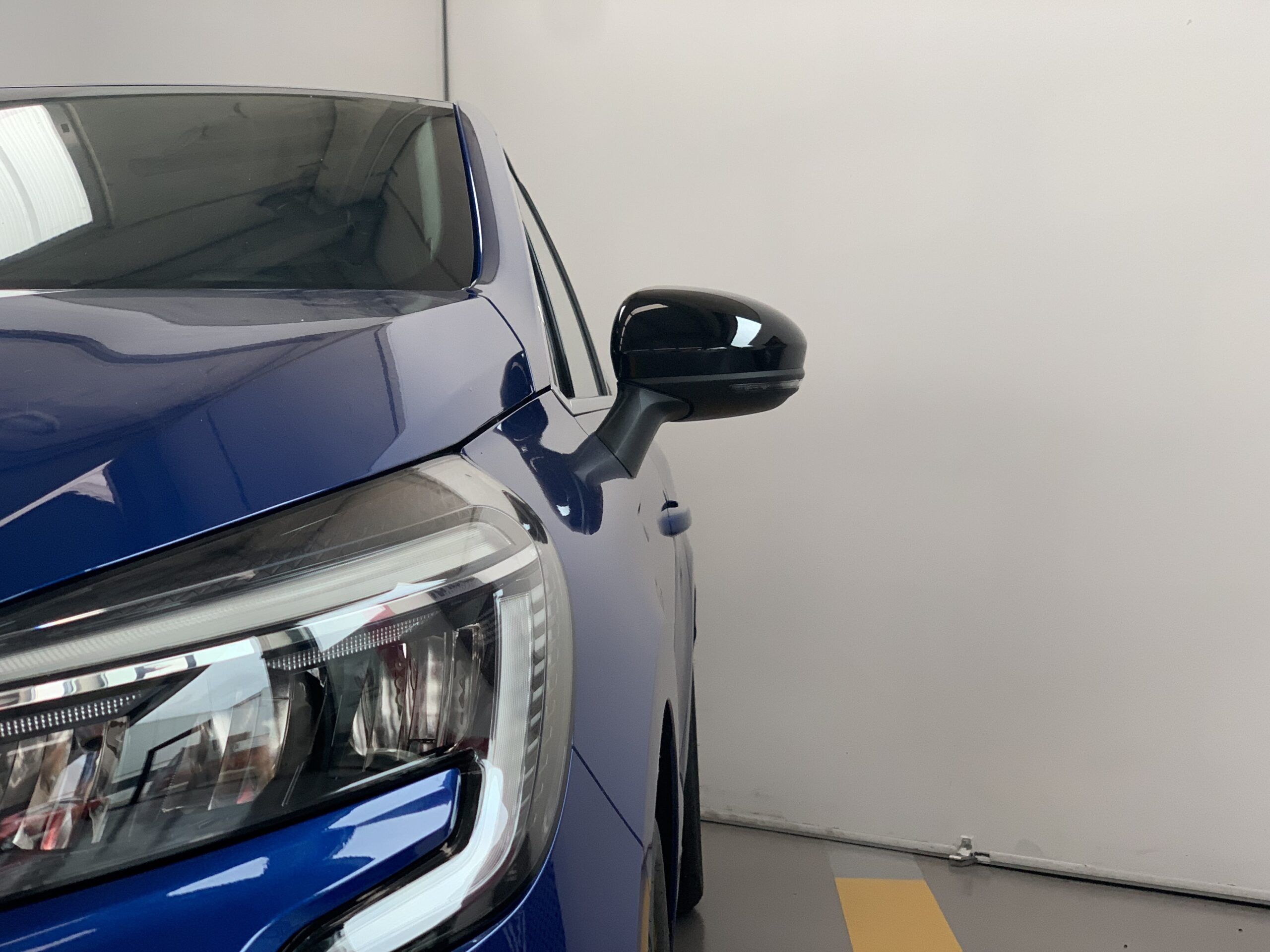 RENAULT CLIO TECHNO TCE 140CV + RUEDA DE REPUESTO + CARGADOR POR INDUCCION + PACK CITY