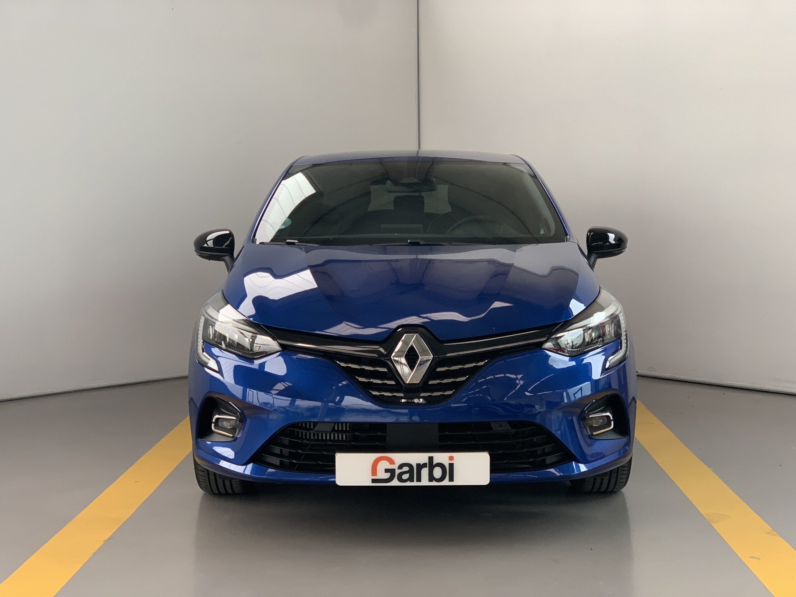 RENAULT CLIO TECHNO TCE 140CV + RUEDA DE REPUESTO + CARGADOR POR INDUCCION + PACK CITY