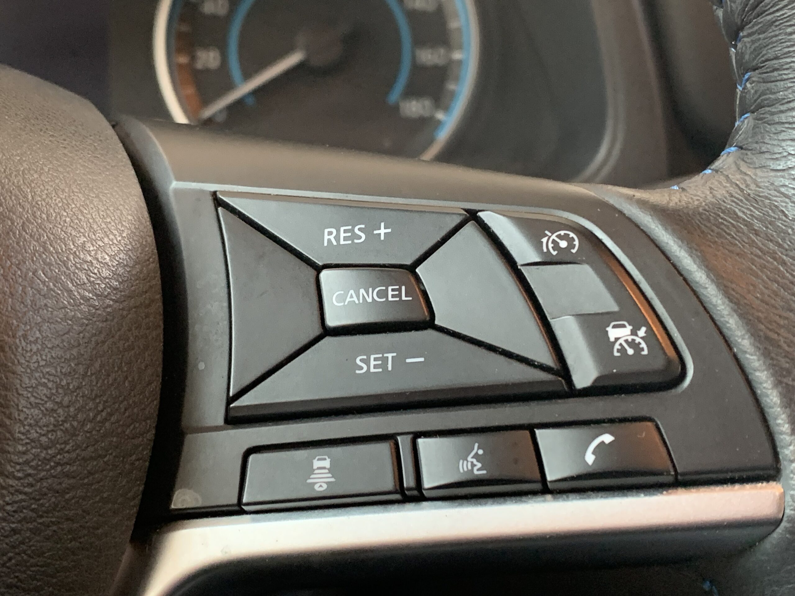 NISSAN LEAF ACENTA 5 PUERTAS 40KWH 150CV