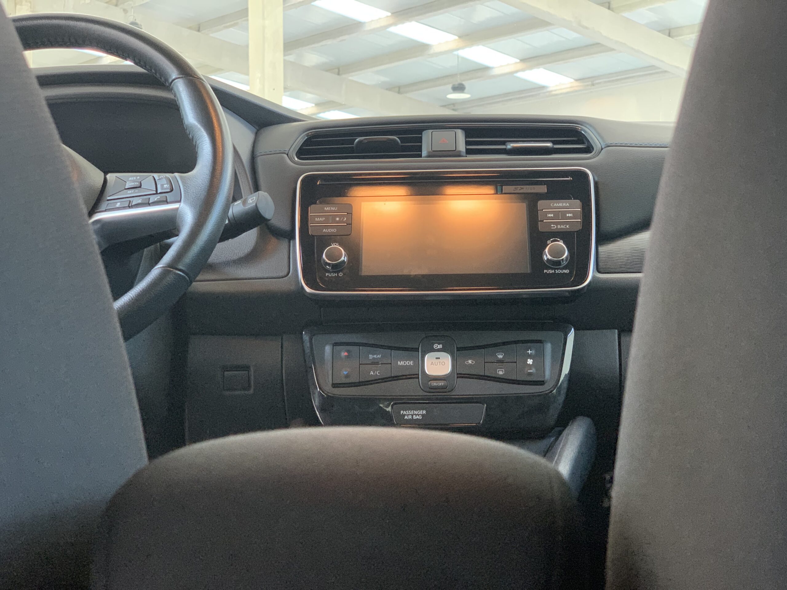 NISSAN LEAF ACENTA 5 PUERTAS 40KWH 150CV