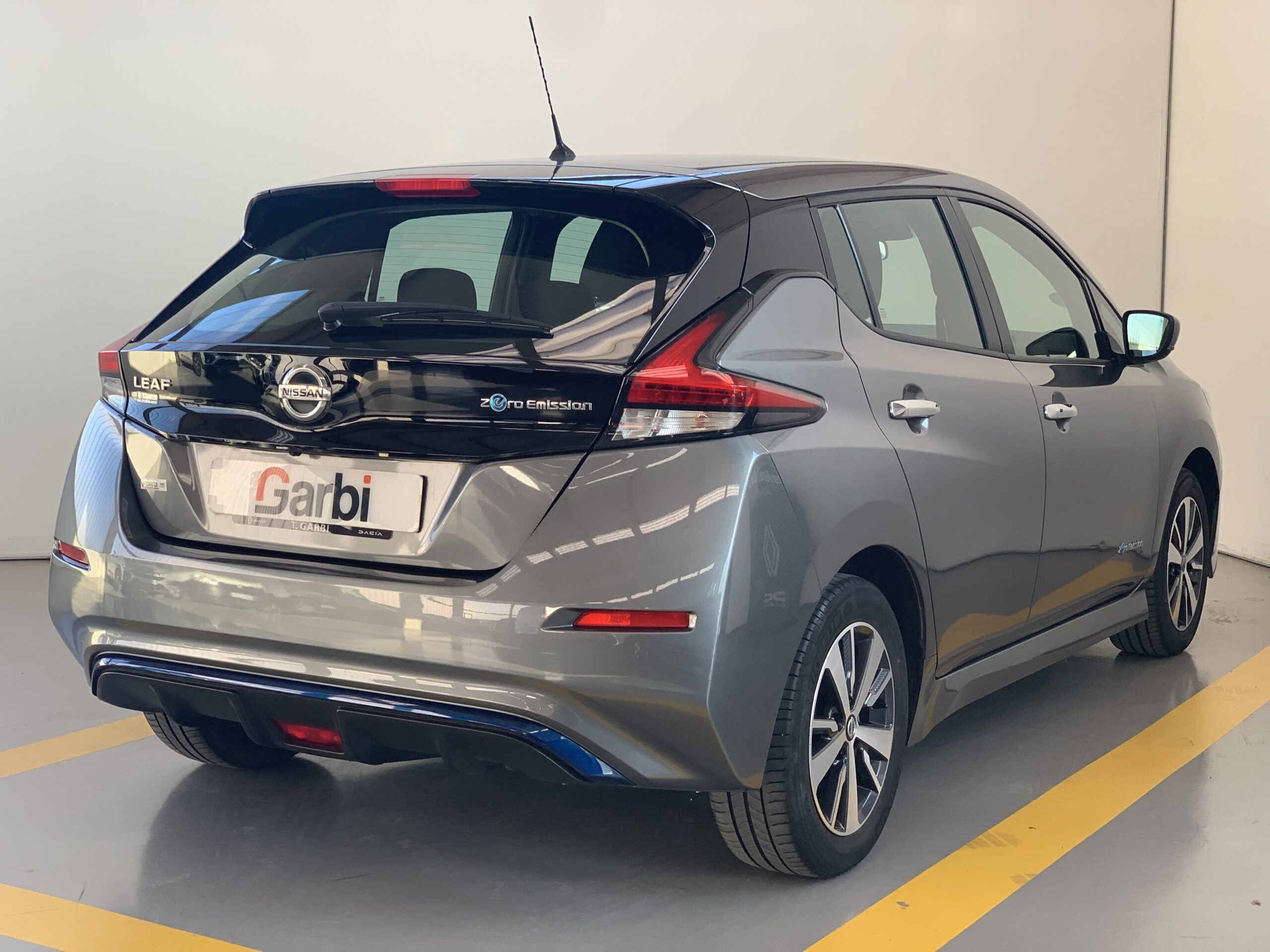 NISSAN LEAF ACENTA 5 PUERTAS 40KWH 150CV