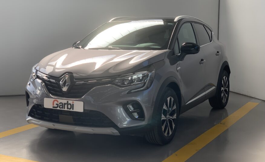 RENAULT CAPTUR TECHNO MILD HYBRID 140CV AUTOMATICO