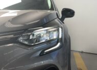 RENAULT CAPTUR TECHNO MILD HYBRID 140CV AUTOMATICO