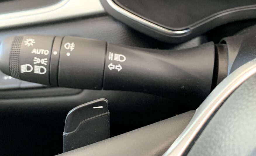 RENAULT CAPTUR TECHNO MILD HYBRID 140CV AUTOMATICO