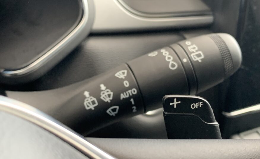 RENAULT CAPTUR TECHNO MILD HYBRID 140CV AUTOMATICO