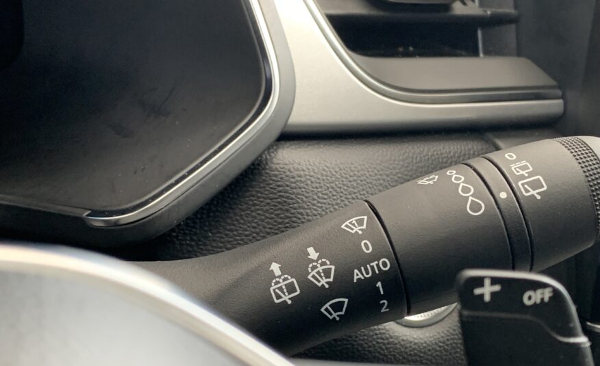 RENAULT CAPTUR TECHNO MILD HYBRID 140CV AUTOMATICO