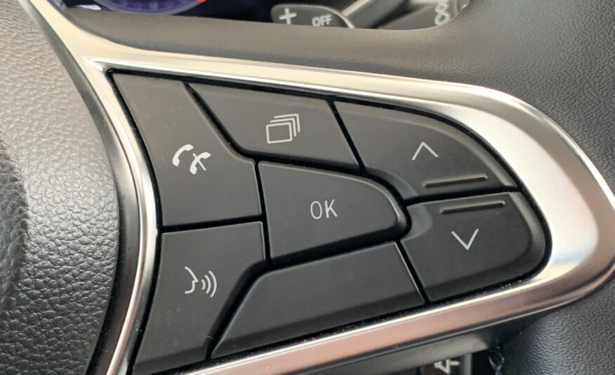 RENAULT CAPTUR TECHNO MILD HYBRID 140CV AUTOMATICO
