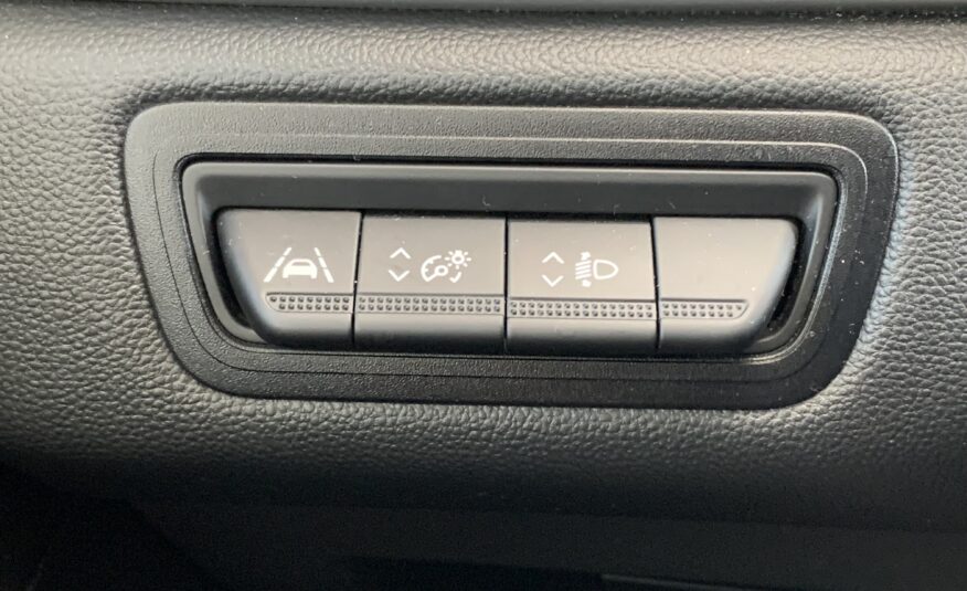 RENAULT CAPTUR TECHNO MILD HYBRID 140CV AUTOMATICO