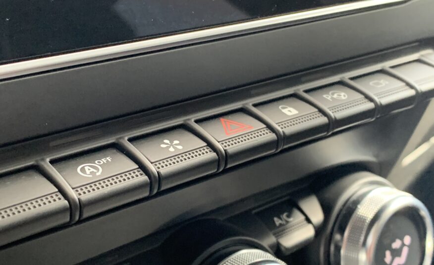 RENAULT CAPTUR TECHNO MILD HYBRID 140CV AUTOMATICO