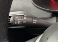 DACIA SANDERO STEPWAY EXTREME TCE 90CV CVT AUTOMATICO + NAVEGACION INCORPORADA EN LA PANTALLA + FRENO DE MANO AUTOMATICO + AYUDA AL APARCAMIENTO DELANTERO Y TRASERO + DETECTOR DE ANGULO MUERTO + CONSOLA CENTRAL CERRADA CON REPOSABRAZOS