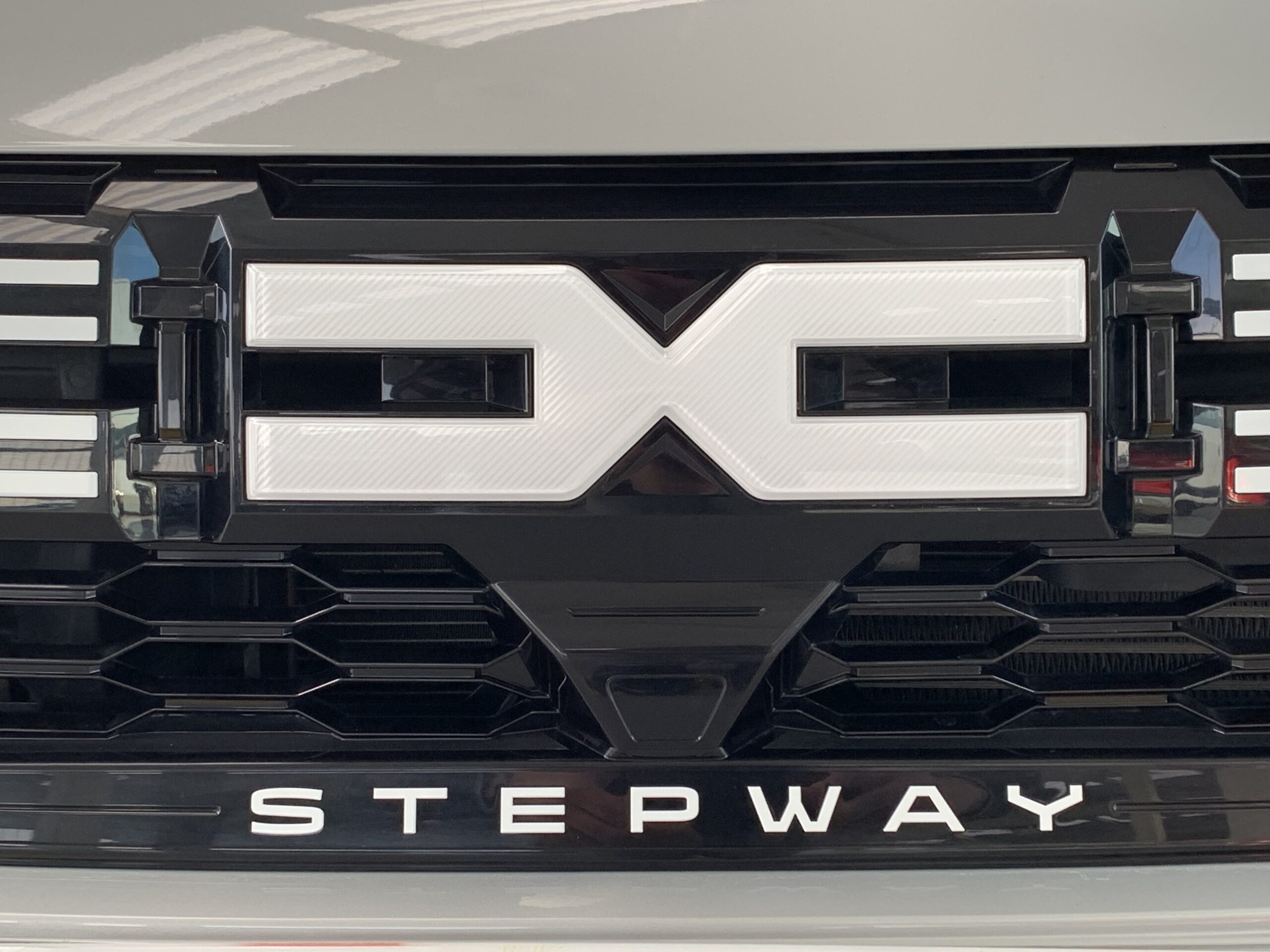 DACIA SANDERO STEPWAY EXTREME TCE 90CV CVT (AUTOMATICO) + RUEDA