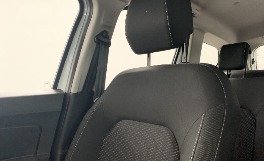 DACIA DUSTER CONFORT 1.5 BLUE DCI 115CV 4X4 + RUEDA + ELEVALUNAS TRASEROS ELECTRICOS