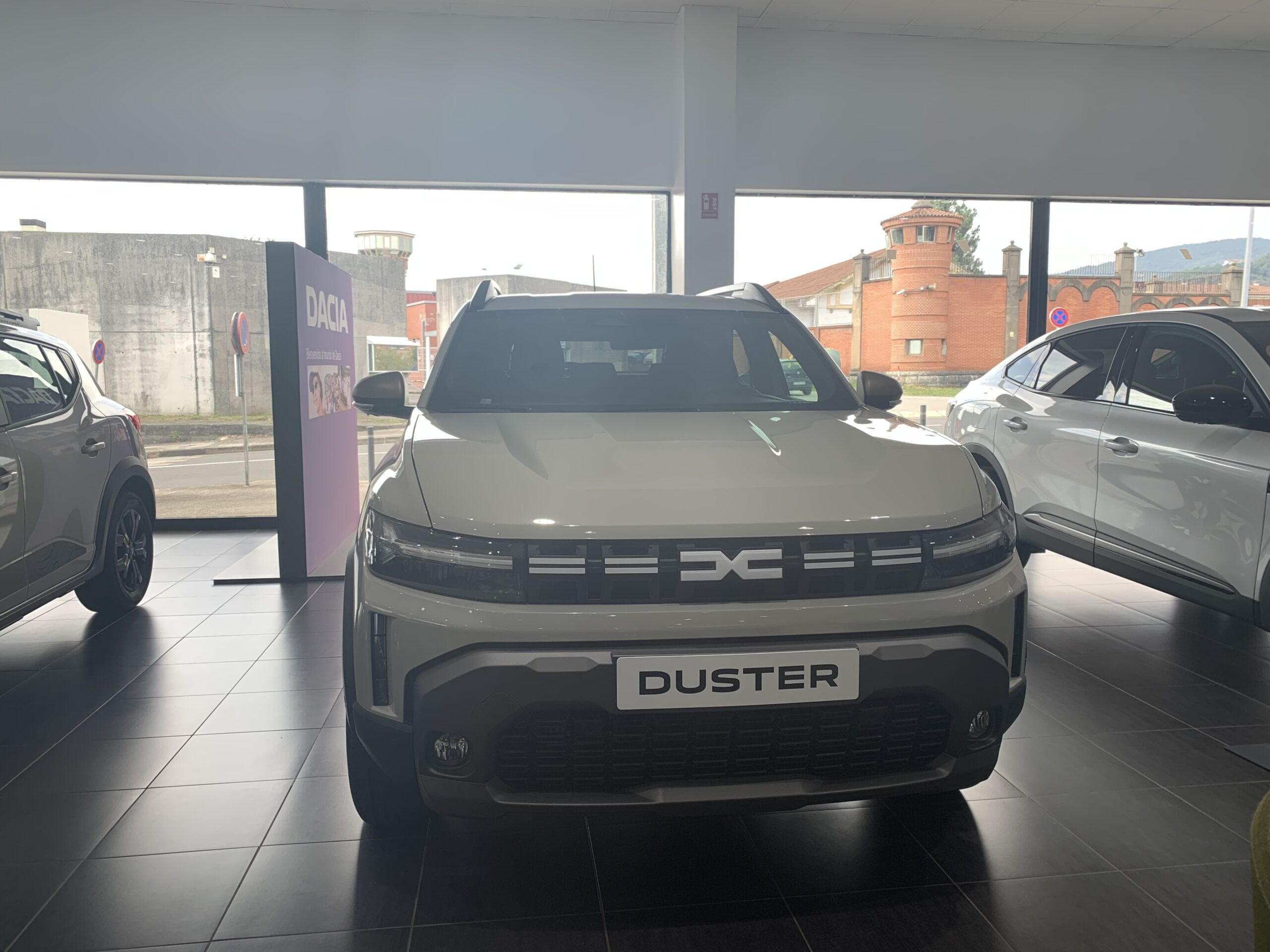 DACIA NUEVO DUSTER EXTREME ECO-G (GLP) 100CV + PACK TECHNO + PACK  PARKING