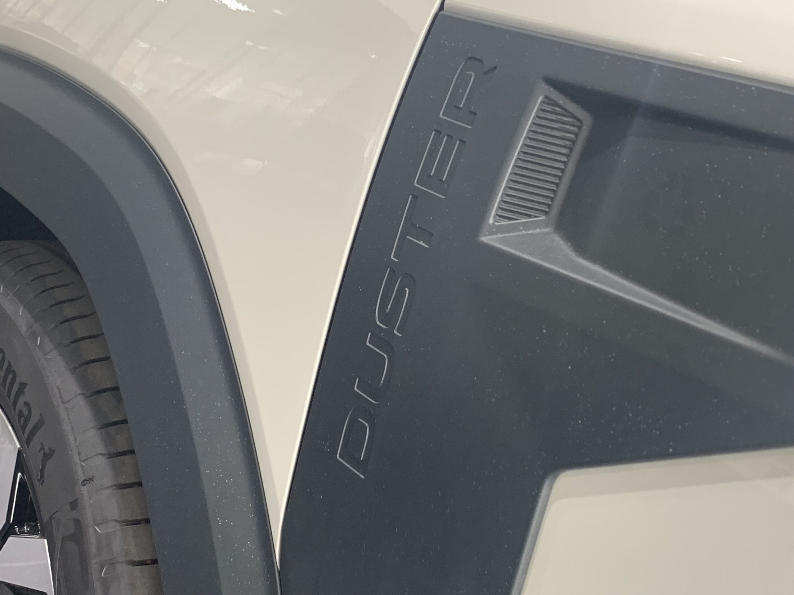 DACIA NUEVO DUSTER EXTREME ECO-G (GLP) 100CV + PACK TECHNO + PACK  PARKING