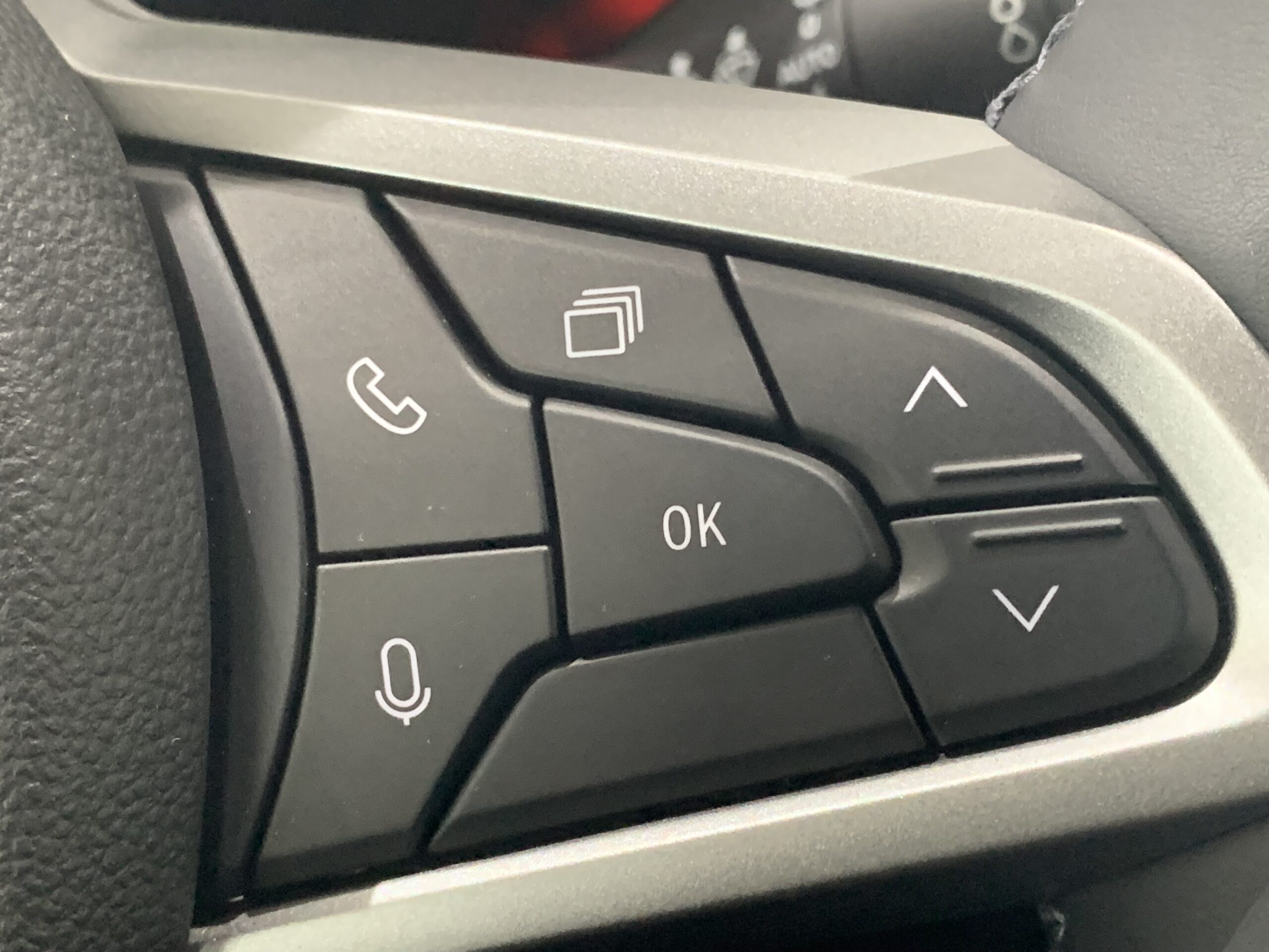 DACIA NUEVO DUSTER EXTREME ECO-G (GLP) 100CV + PACK TECHNO + PACK  PARKING