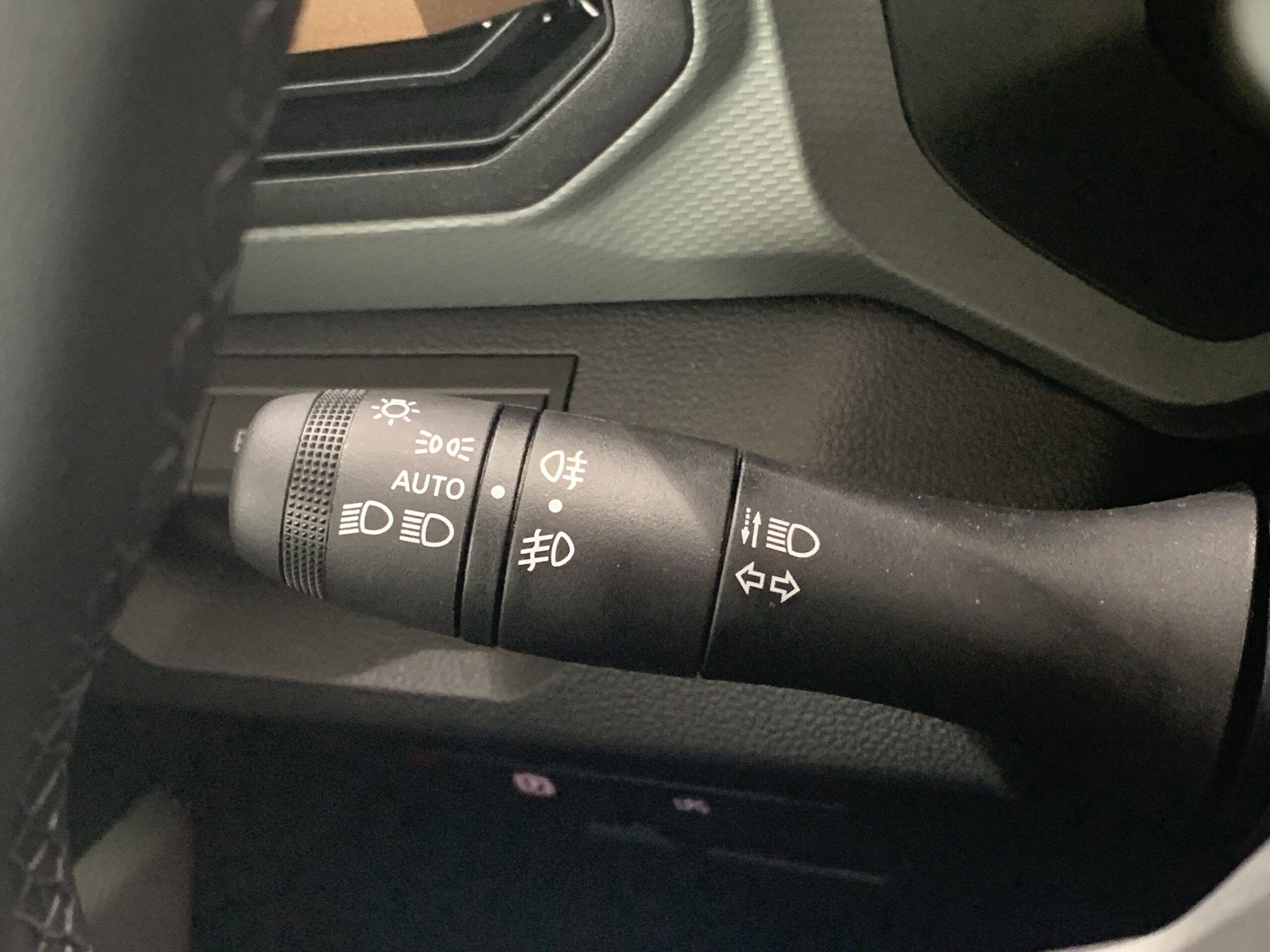 DACIA NUEVO DUSTER EXTREME ECO-G (GLP) 100CV + PACK TECHNO + PACK  PARKING