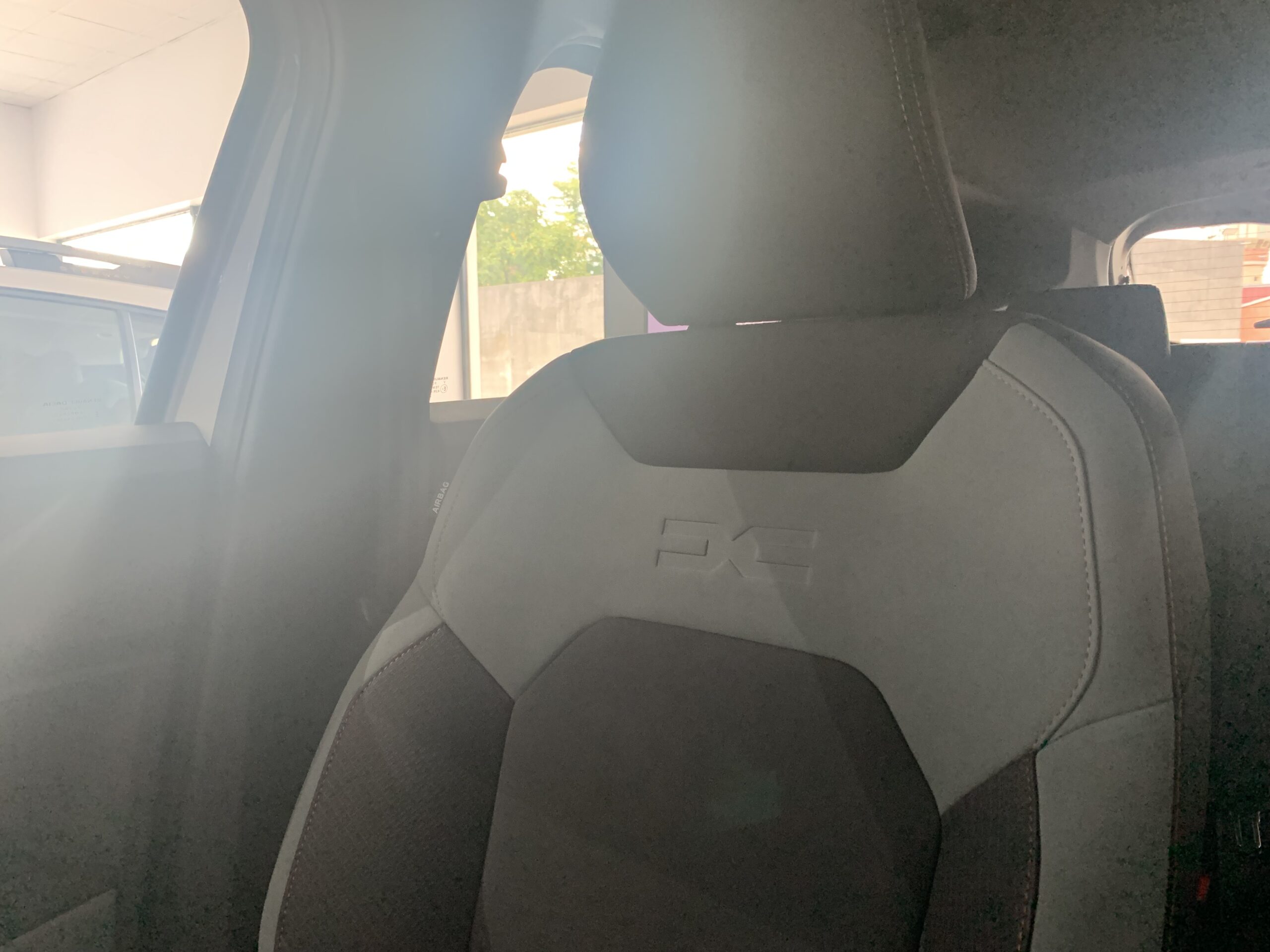 DACIA NUEVO DUSTER EXTREME ECO-G (GLP) 100CV + PACK TECHNO + PACK  PARKING