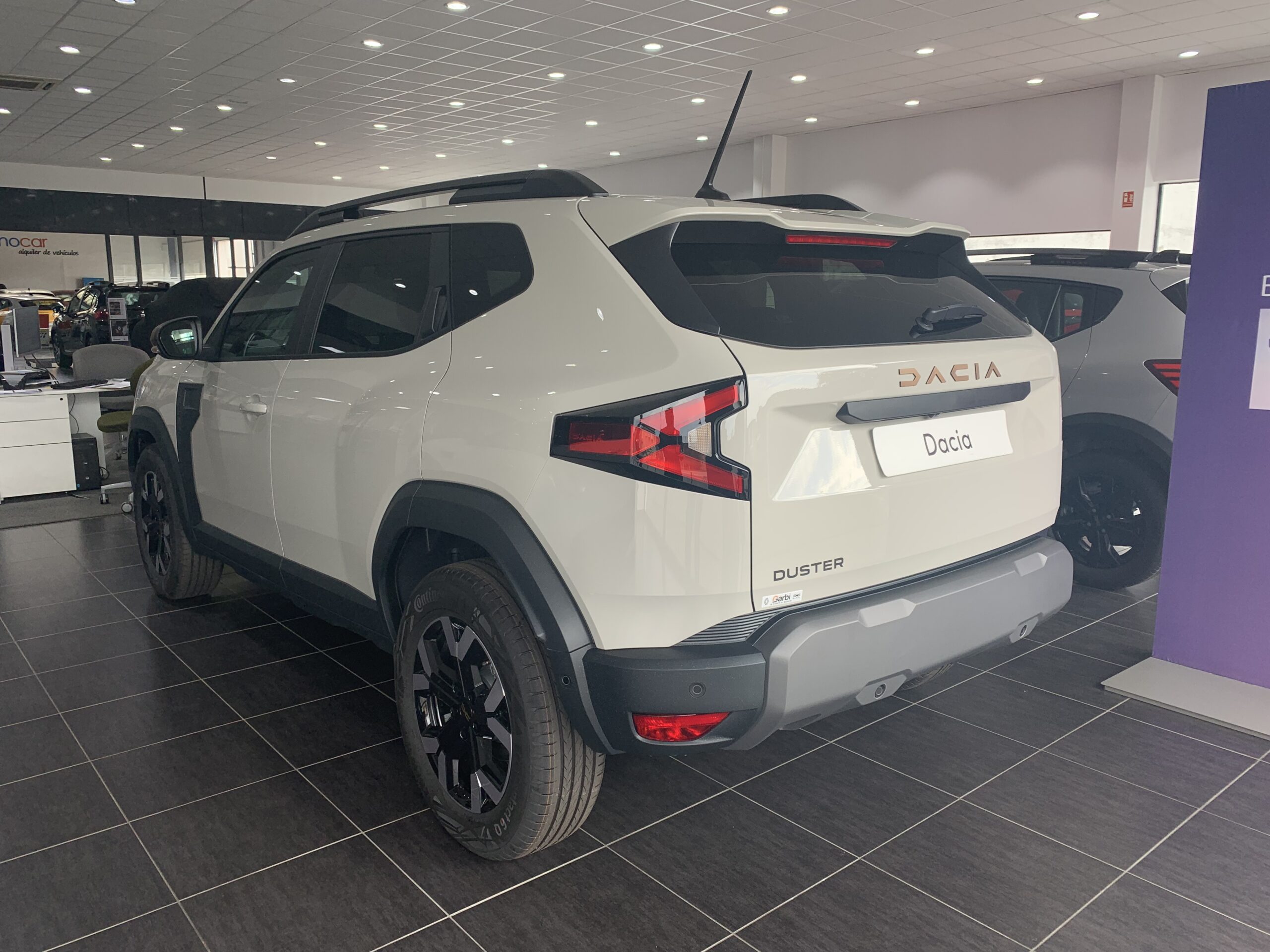 DACIA NUEVO DUSTER EXTREME ECO-G (GLP) 100CV + PACK TECHNO + PACK  PARKING