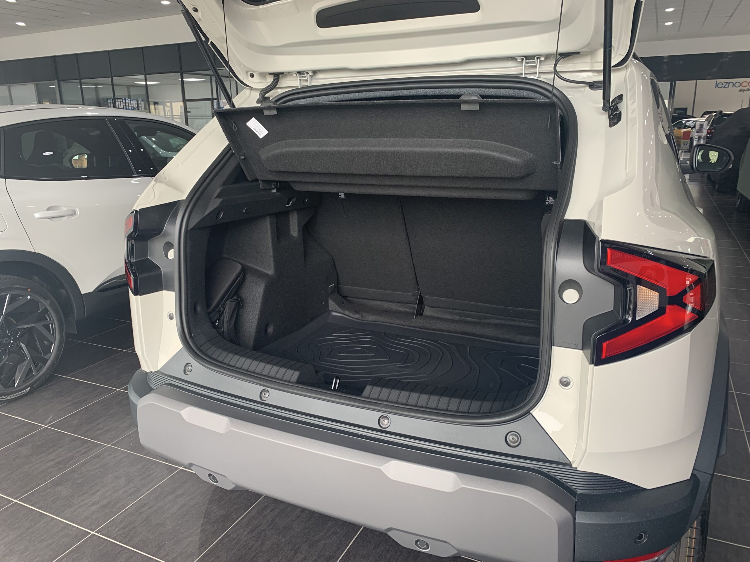 DACIA NUEVO DUSTER EXTREME ECO-G (GLP) 100CV + PACK TECHNO + PACK  PARKING