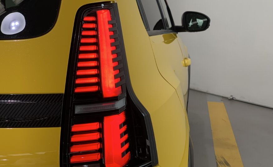 RENAULT 5 ICONIC CINQ 150CV ELECTRICO 100% AUTONOMIA CONFORT (HASTA 412KM DE AUTONOMIA) + CARGA BIDIRECCIONAL + PACK SAFETY & EASY DRIVE + AUDIO PREMIUM HARMAN KARDON & GOOGLE INTEGRADO