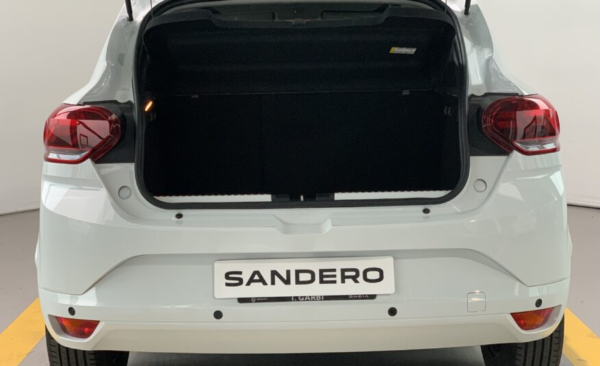 DACIA SANDERO ESSENTIAL ECO-G (GLP) DE 100CV + MEDIA DISPLAY DE 8´´ + SENSORES DE APARCAMIENTO TRASEROS