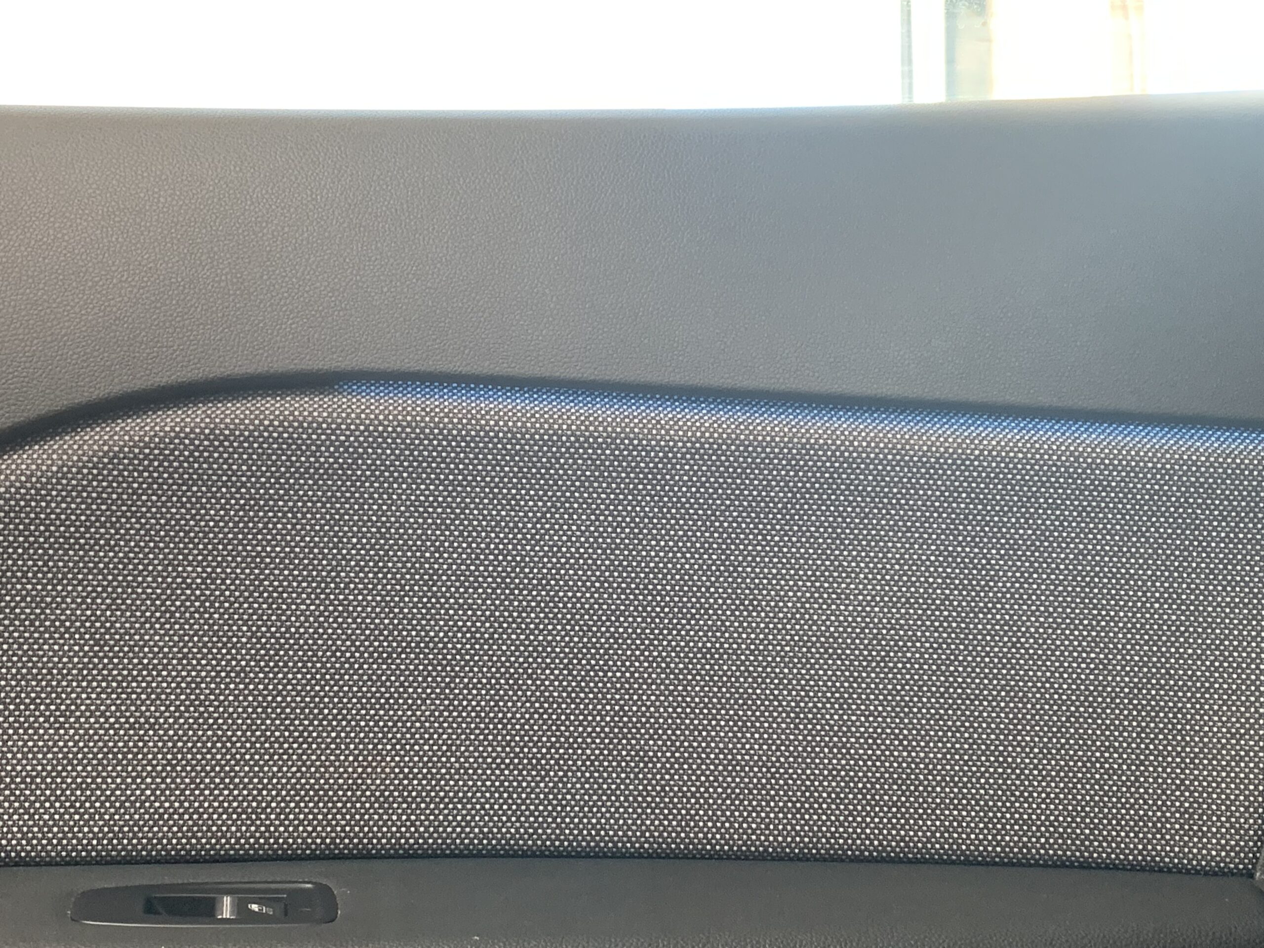 RENAULT SYMBIOZ TECHNO E-TECH FULL HYBRID 145CV + RUEDA + PACK PARKING SAFETY & DRIVING