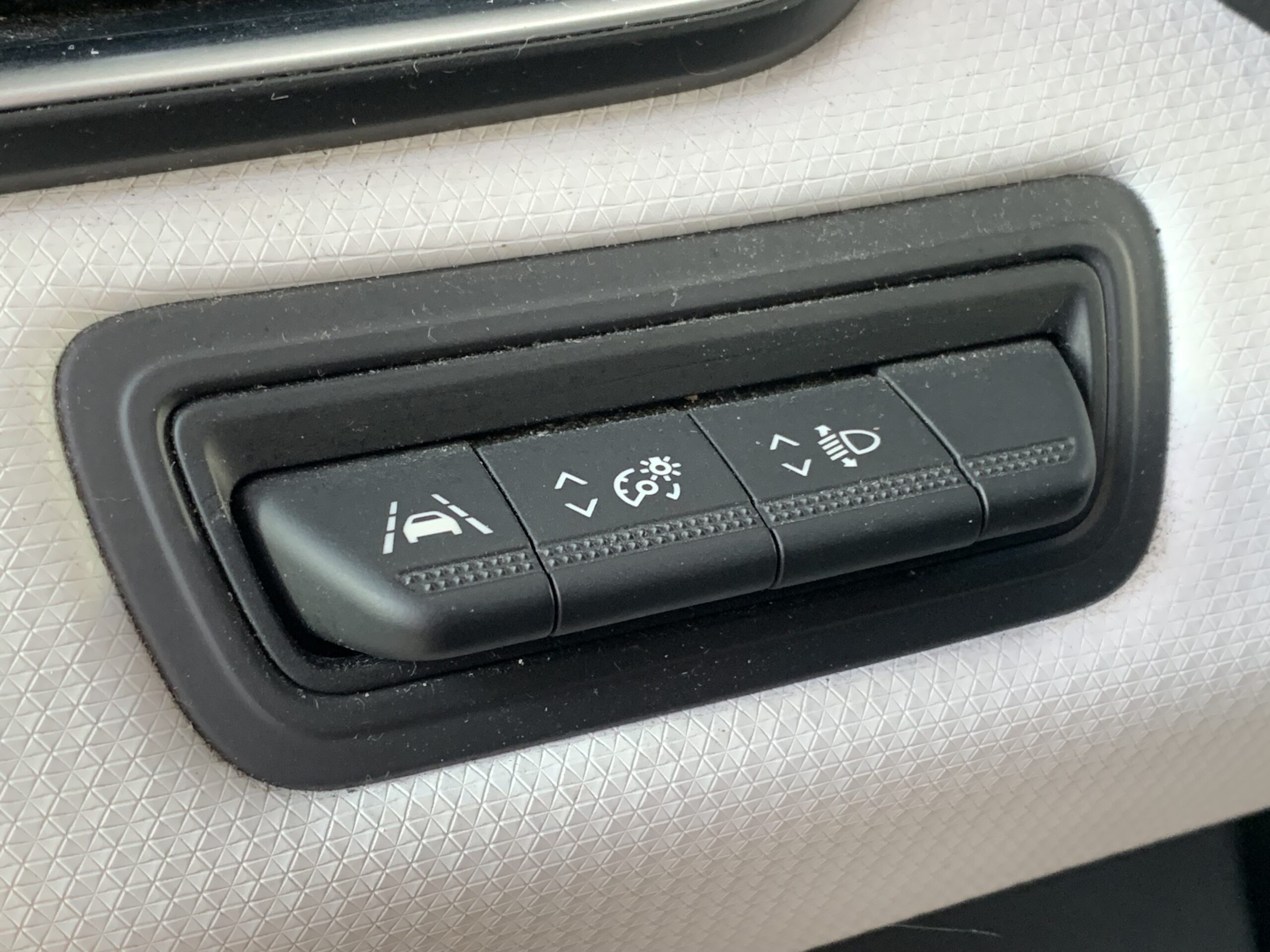 RENAULT CLIO LIMITED TCE 90CV