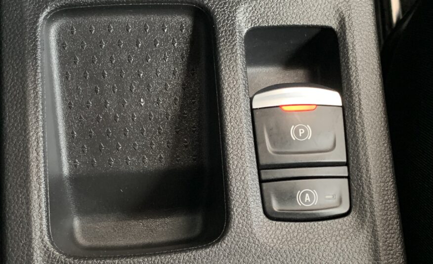RENAULT CAPTUR TECHNO TCE 90CV + RUEDA DE REPUESTO + BARRAS DE TECHO LONGITUDINALES + CARGADOR INDUCCION + PACK CITY PREMIUM (Camara 360º + Easy Park Assist) + PACK FULL SCREEN (Navegacion)