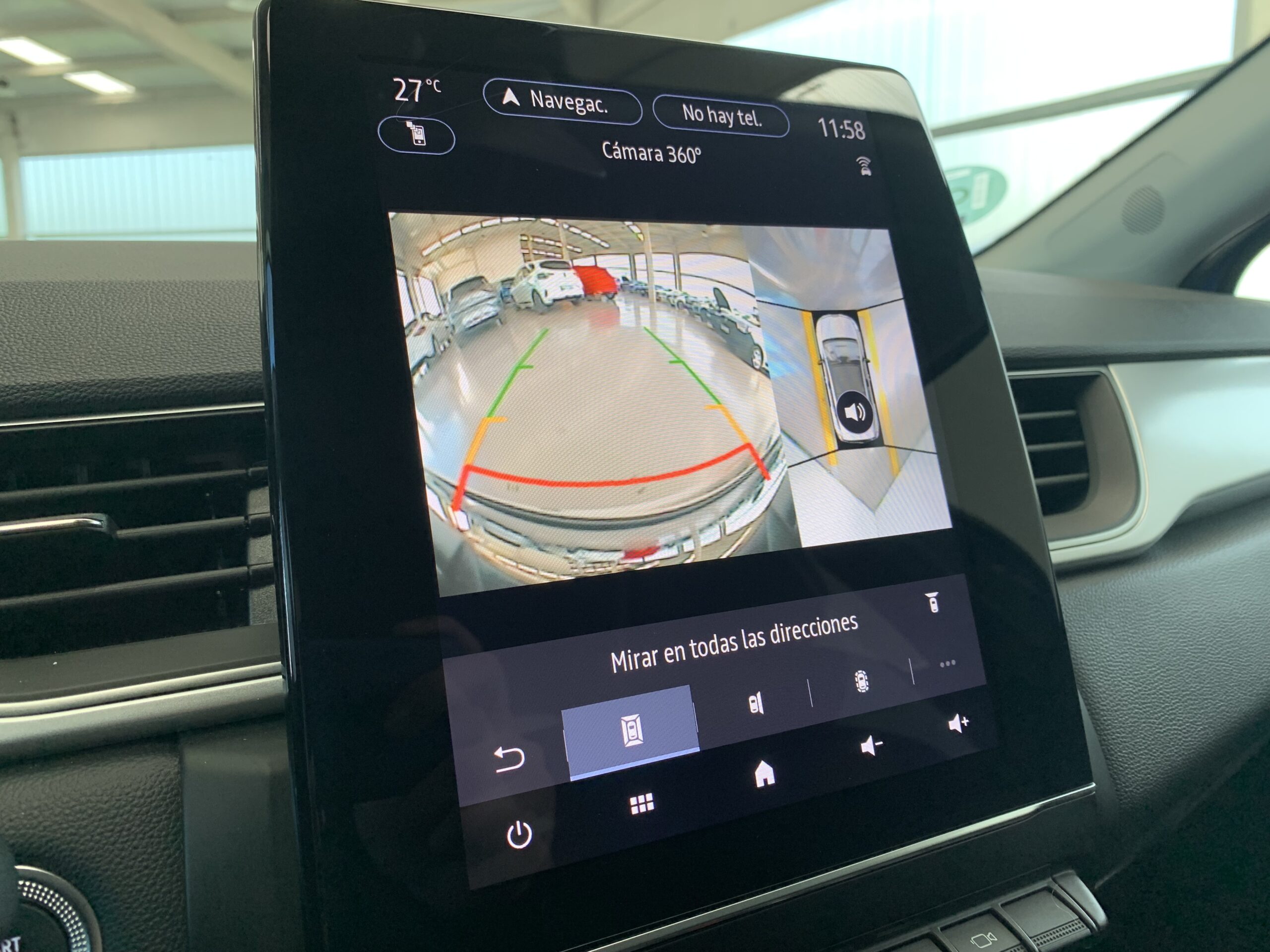 RENAULT CAPTUR TECHNO TCE 90CV + RUEDA DE REPUESTO + BARRAS DE TECHO LONGITUDINALES + CARGADOR INDUCCION + PACK CITY PREMIUM (Camara 360º + Easy Park Assist) + PACK FULL SCREEN (Navegacion)