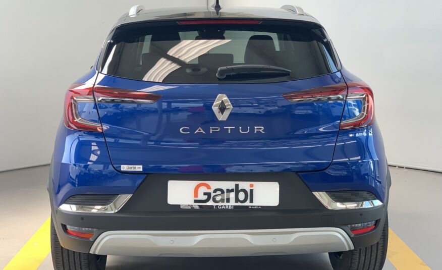 RENAULT CAPTUR TECHNO TCE 90CV + RUEDA DE REPUESTO + BARRAS DE TECHO LONGITUDINALES + CARGADOR INDUCCION + PACK CITY PREMIUM (Camara 360º + Easy Park Assist) + PACK FULL SCREEN (Navegacion)