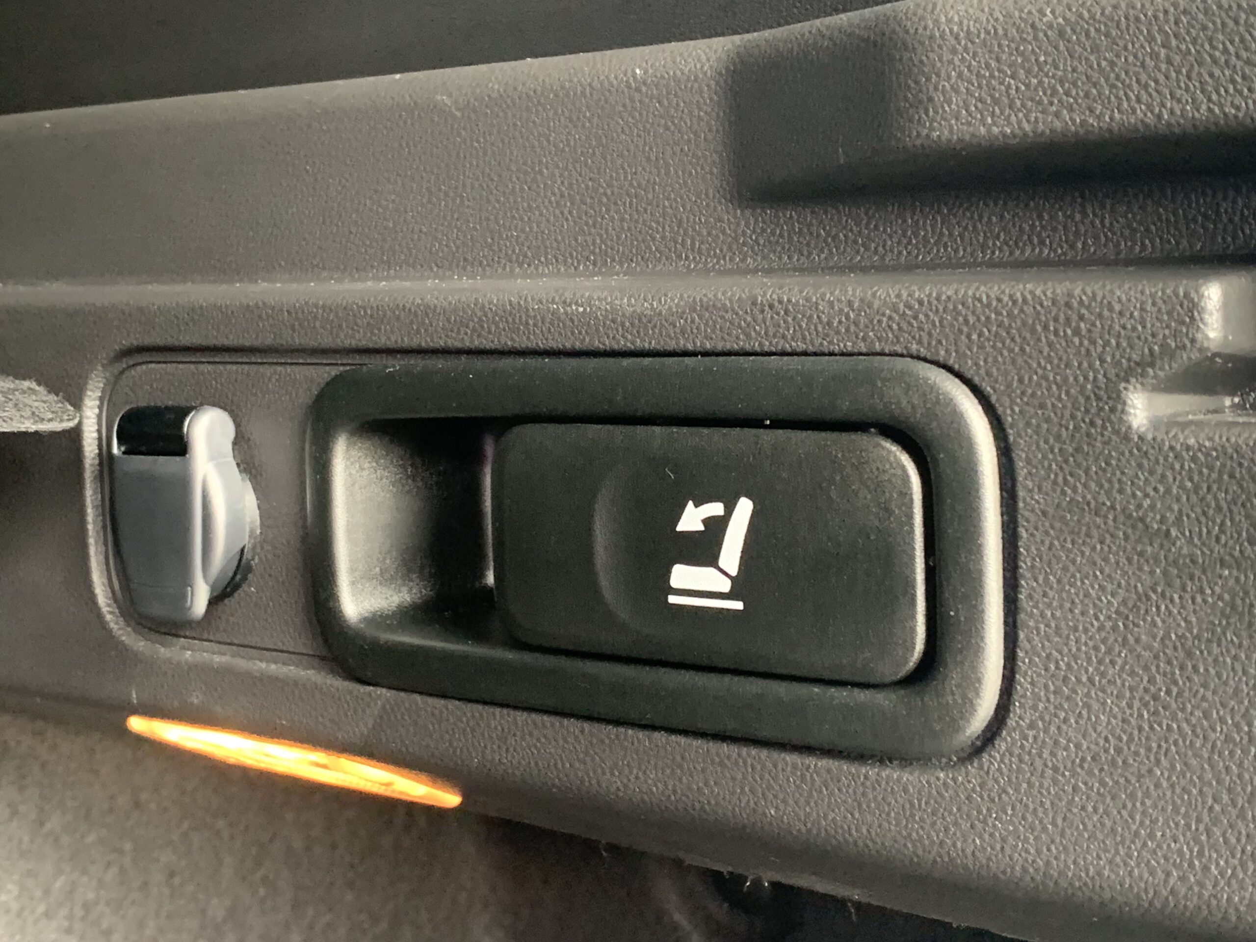 DACIA BIGSTER JOURNEY HYBRID 155CV + PACK PARKING + LLANTAS DE 19´´ + RUEDA