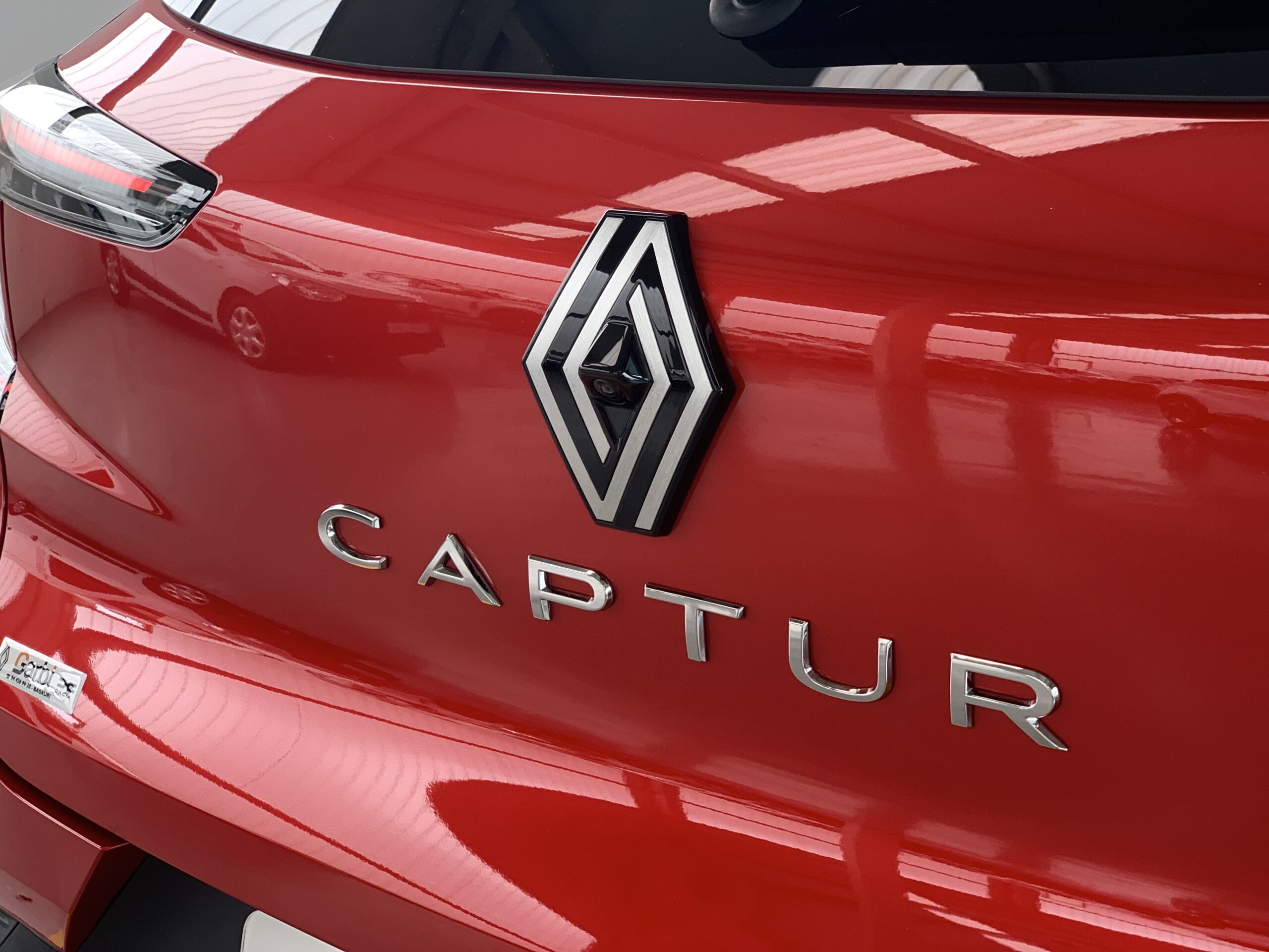 RENAULT CAPTUR TECHNO ECO-G (GLP) 100CV + TECHO NEGRO