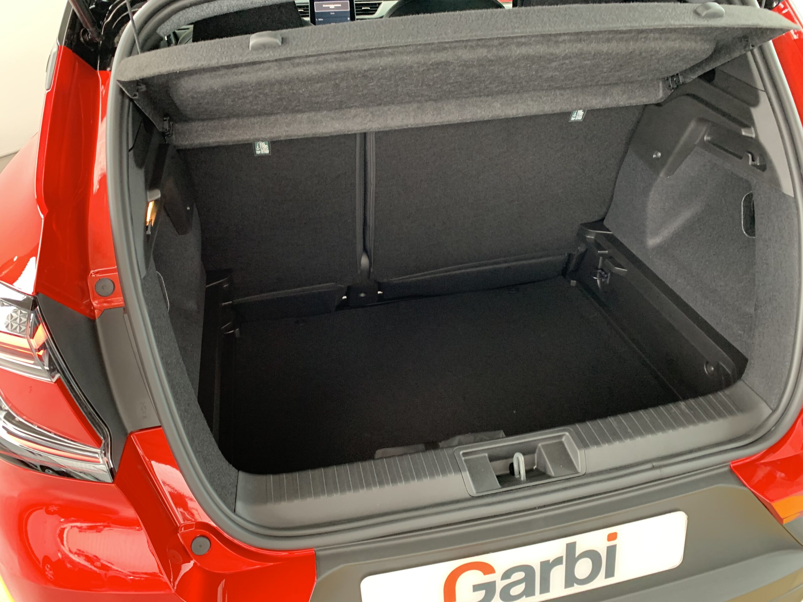 RENAULT CAPTUR TECHNO ECO-G (GLP) 100CV + TECHO NEGRO