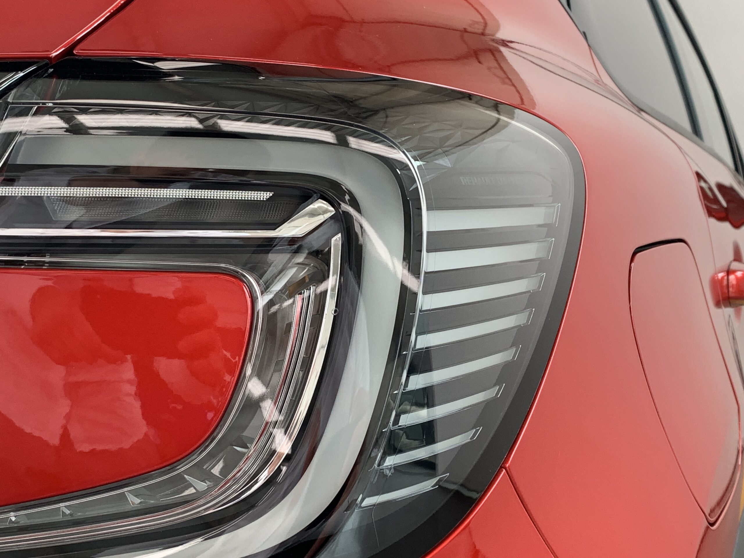 RENAULT CAPTUR TECHNO ECO-G (GLP) 100CV + TECHO NEGRO