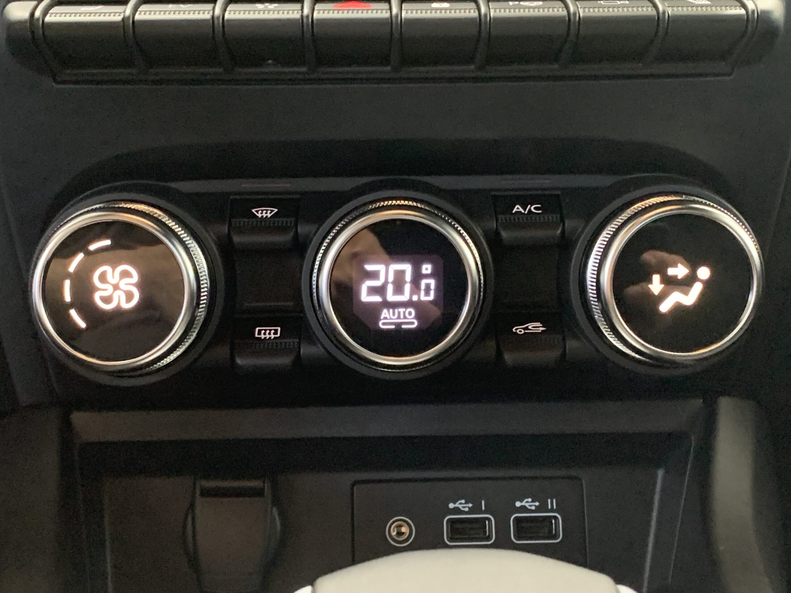 RENAULT ARKANA ESPIRIT ALPINE E-TECH 145CV + PACK PARKING PLUS