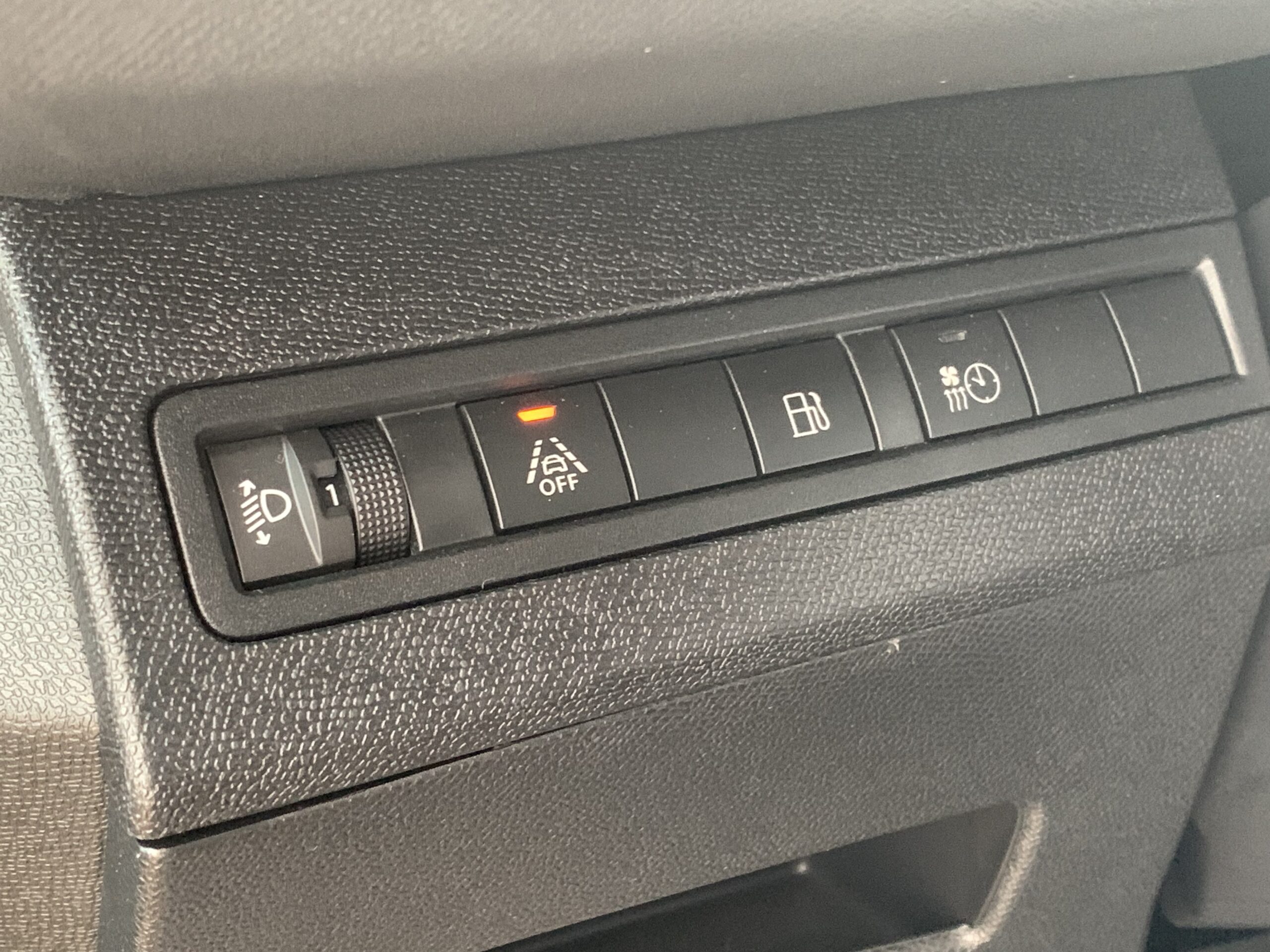 PEUGEOT 3008 ALLURE EAT8 HIBRIDO ENCHUFABLE 225CV