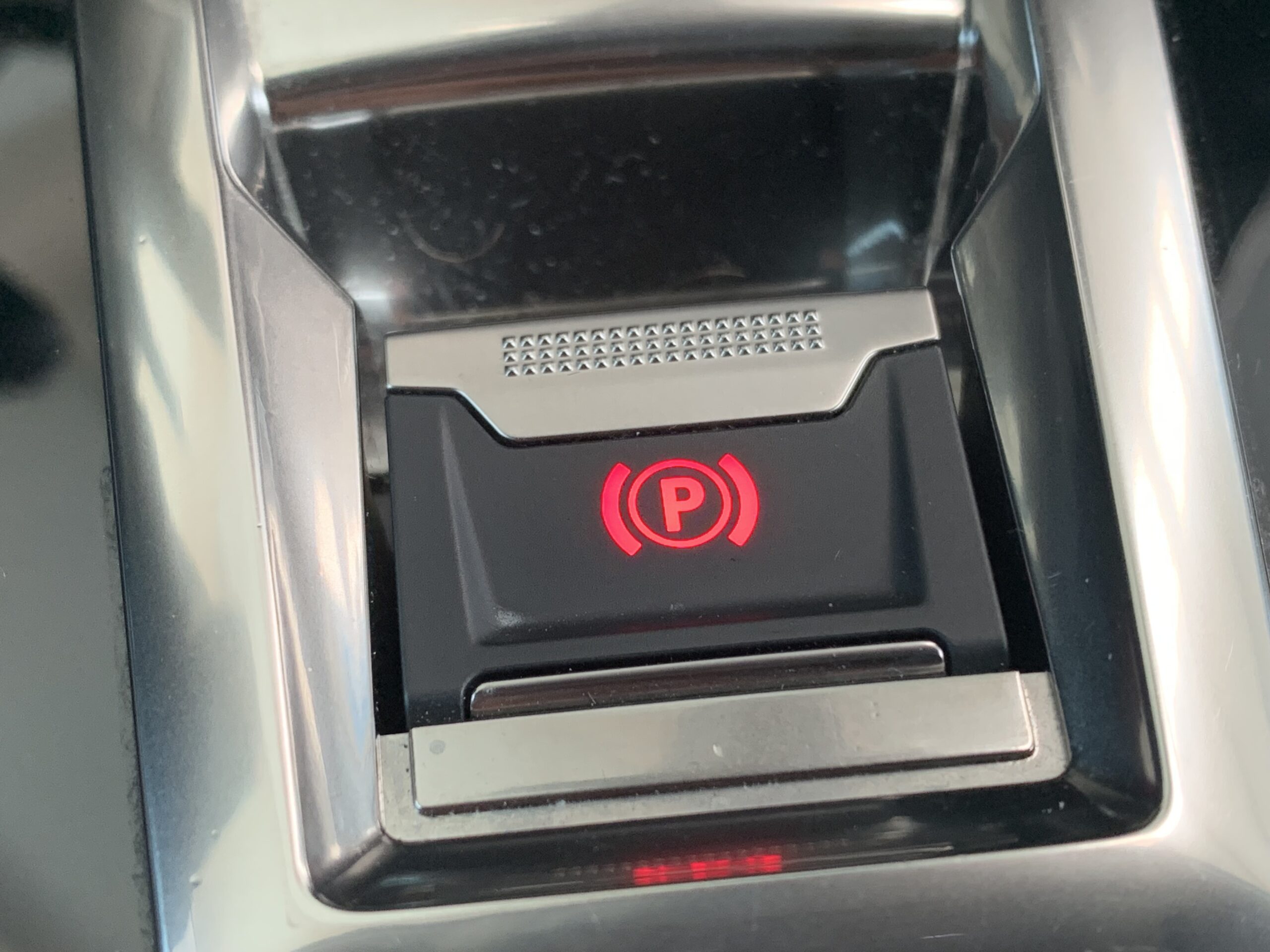 PEUGEOT 3008 ALLURE EAT8 HIBRIDO ENCHUFABLE 225CV