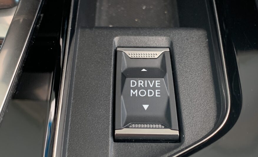 PEUGEOT 3008 ALLURE EAT8 HIBRIDO ENCHUFABLE 225CV