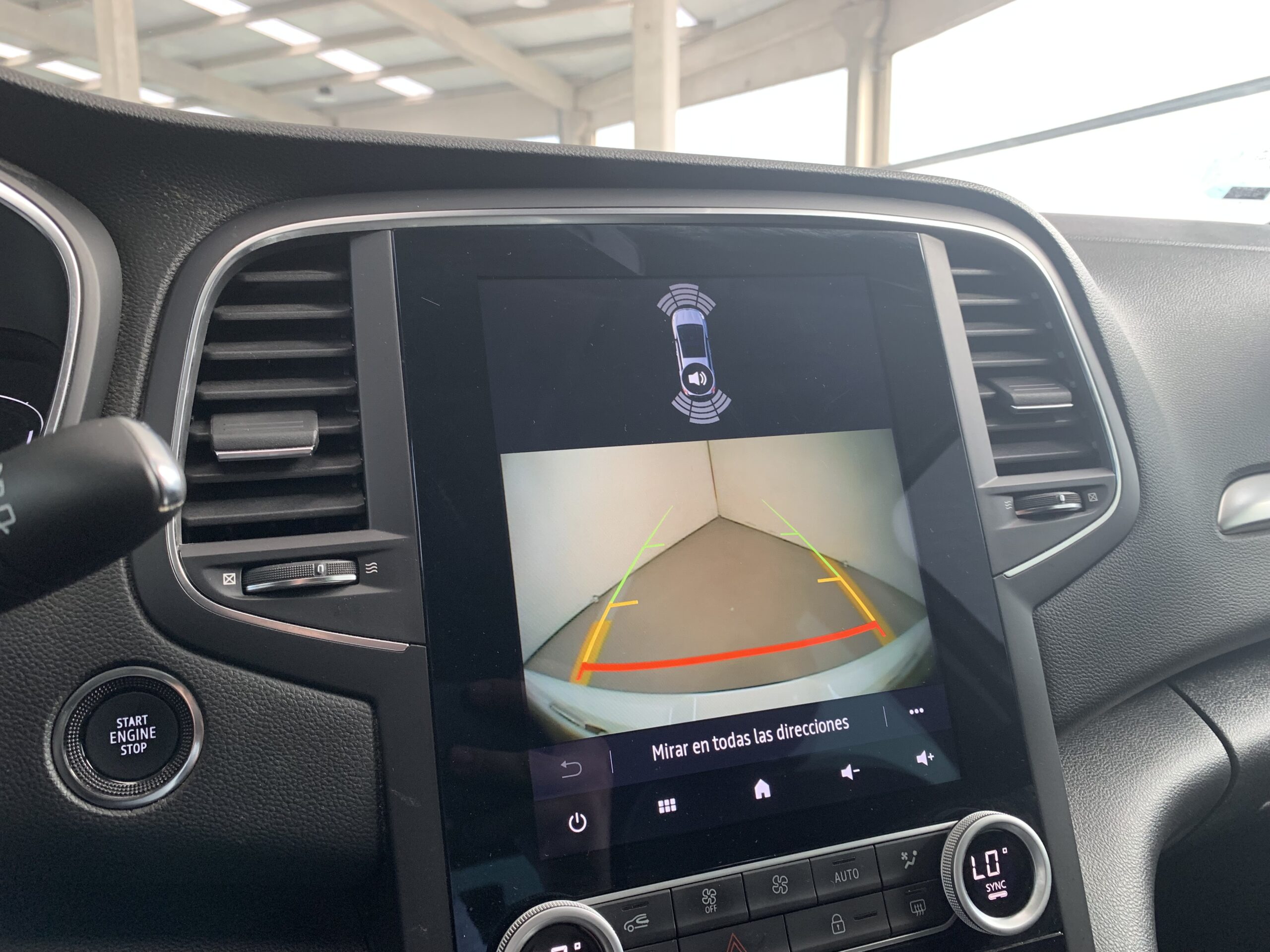 RENAULT MEGANE (BERLINA) TECHNO BLUE DCI 115CV + RUEDA