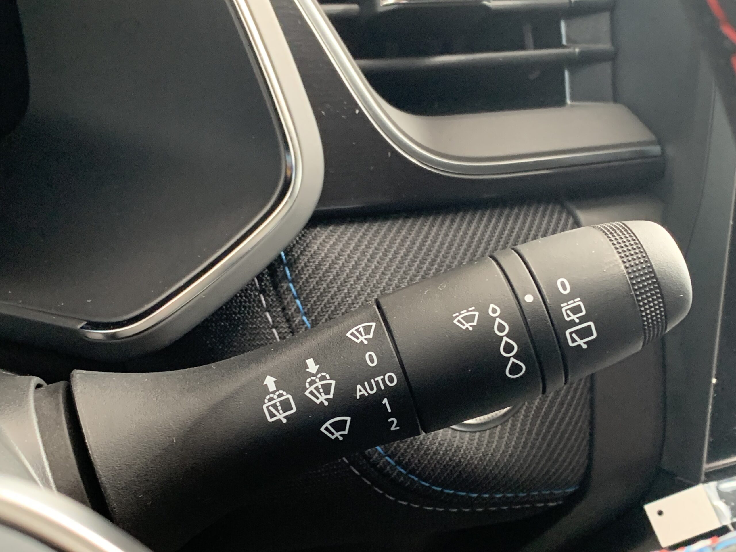 RENAULT SYMBIOZ ESPIRIT ALPINE E-TECH 145CV + PACK SAFETY & DRIVING